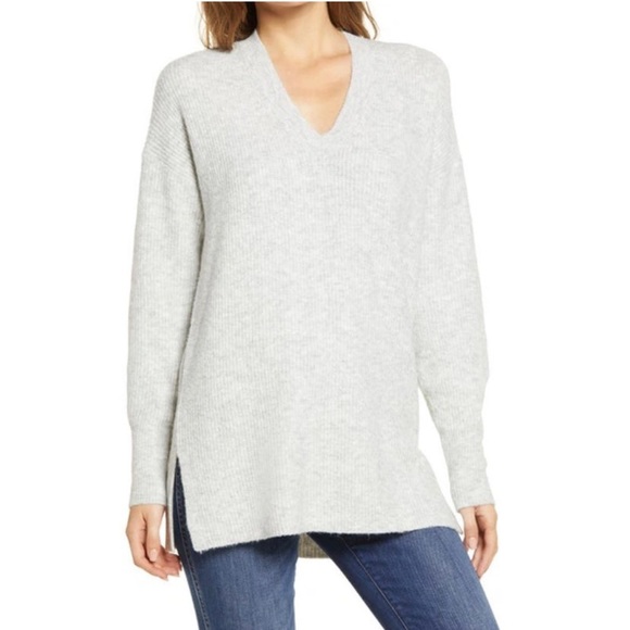 Halogen Cozy V-neck Tunic Sweater - Grey Light Heather - Picture 1 of 8